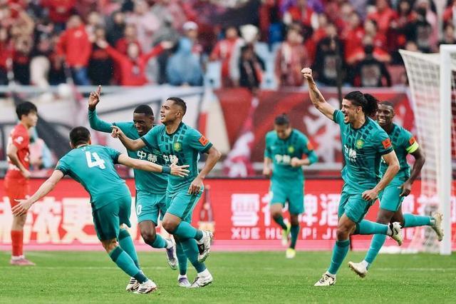 世界杯小组赛时间-前瞻｜中超争冠大戏从负分开演更有看头